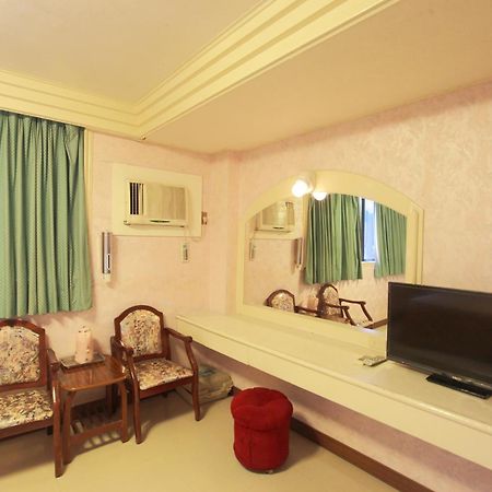 Yong Qi Hotel Hualien City Room photo